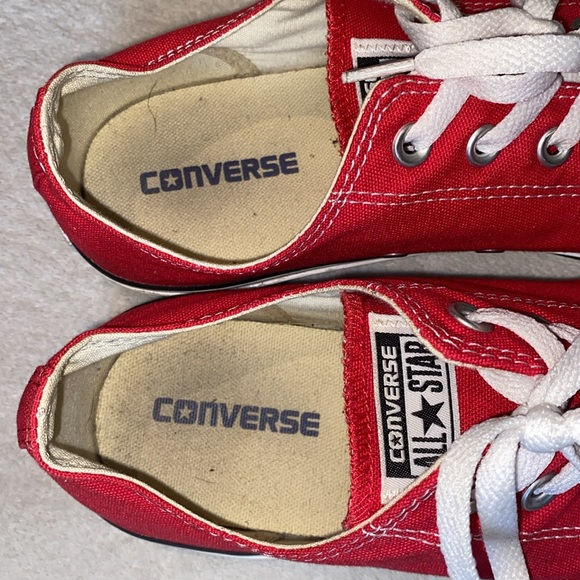 Converse Chuck Taylor sneakers in red canvas Sz 12 EUC - Picture 3 of 9